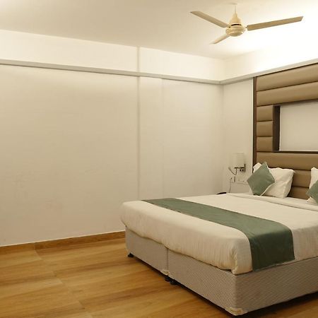 Hotel Konark Khammam 외부 사진