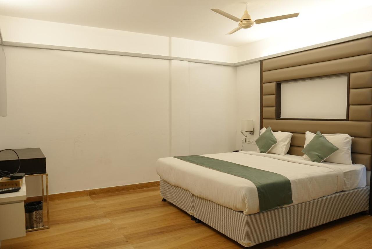 Hotel Konark Khammam 외부 사진